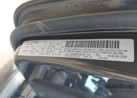 2018 Jeep Wrangler Jk Sahara 4X4 z USA, uszkodzony, nr VIN 1C4AJWBG0JL891387